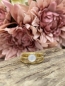 Preview: Goldüberzogner Ring mit weisser Perle "Suzi"