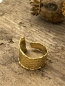 Mobile Preview: Kunstvoll gestalteter, goldener Ring "Sanura", gehämmertes Zamak, goldüberzogen