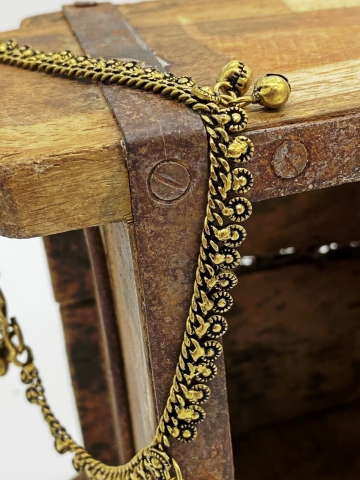 Goldene Fusskette aus Messing im orientalischen Stil "Aminah"