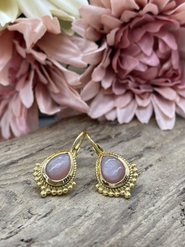 Stilsichere, goldene Ohrringe im Boho-Stil mit tropfenförmigem Rauchquarz "Toya" - Pink Sand