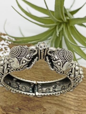 spezieller-armreif-silber-indische-elefanten-ornamente-mei