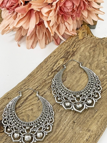 Silber Ohrringe im bohemischen Stil mit Mandala-Elementen "Savannah"