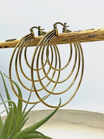Spezialle Ohrringe mit vier Ringen "Kalea", vergoldet