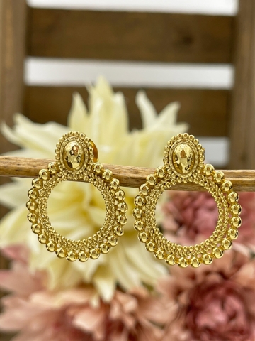 Hübsche goldene Ohrringe mit vielen schönen Details "Cerise" Pink Sand