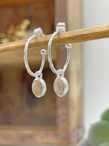 Silbercreolen-Ohrringe mit braunem Anhänger "Eltje" PinkSand