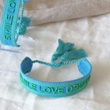 Gewobenes Armband in Blaugrün "Smile Love Dream"
